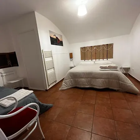 Casa Mbrlech Guest house *